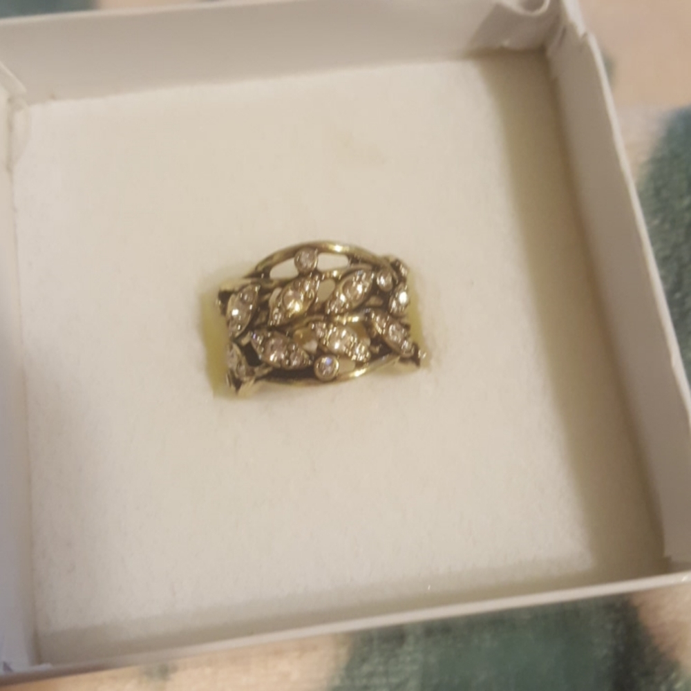 Premier Designs LAUREL retired ring - Picture 2 of 6